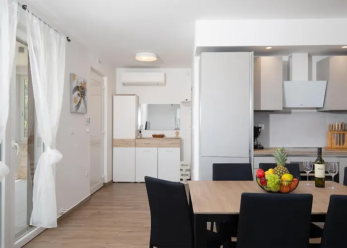 빌라 Irena 메덜린