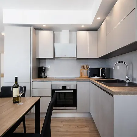 Irena Медулин