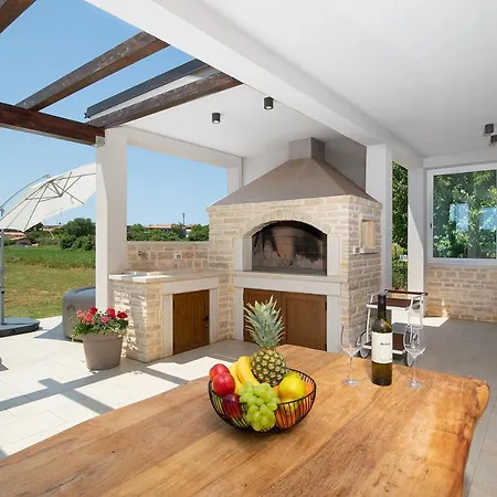 Irena Villa Medulin