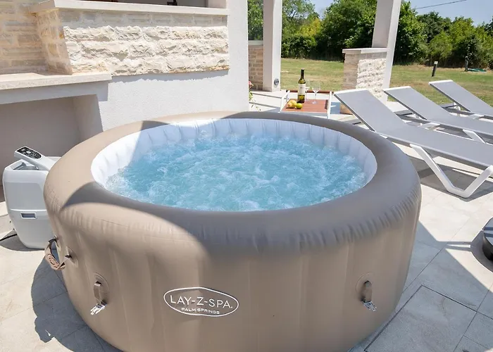 וילה Irena מדולין